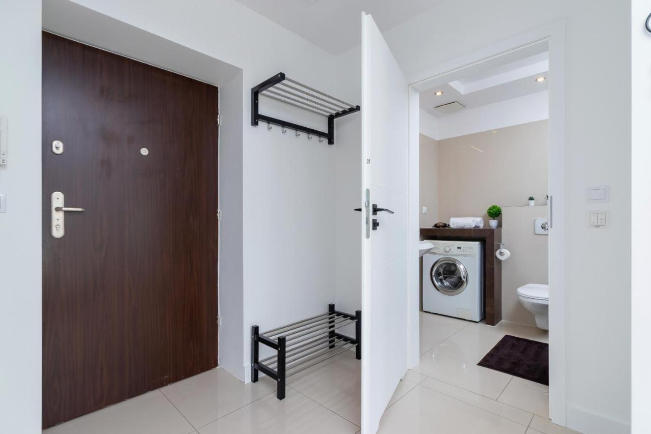 Apartment Lobzowska Cracow By Noclegi Renters Краков Экстерьер фото
